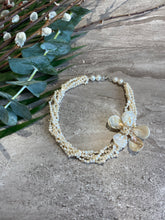 Load image into Gallery viewer, Pearl and Shell Gemstone Flower Necklace