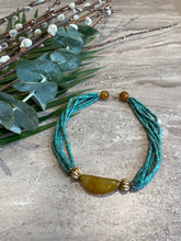 Charger l'image dans la galerie, Malachite and Agate Necklace