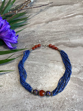 Charger l&#39;image dans la galerie, Lapis and Agate Necklace
