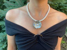 Load image into Gallery viewer, Pearl and Silver Flower Necklace
