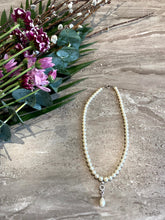 Load image into Gallery viewer, Pearl and Silver Necklace
