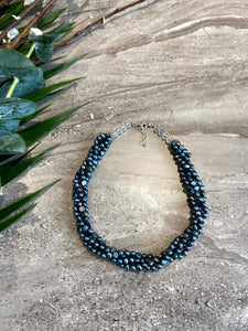 Black Pearl Twist Silver Necklace